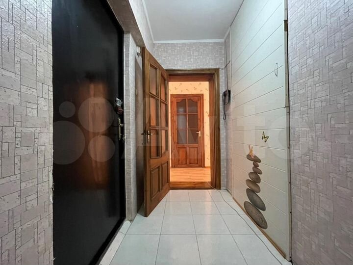 3-к. квартира, 179 м², 4/5 эт.