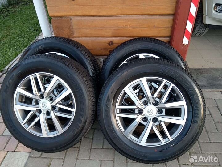 Резина Bridgestone Dueler n/t 18 на дисках