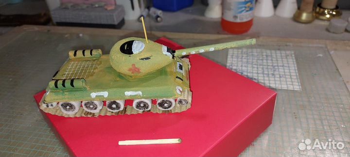 Поделки (макеты) на 23 февраля, 9 мая