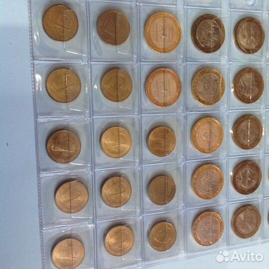 Юбилейные монеты России