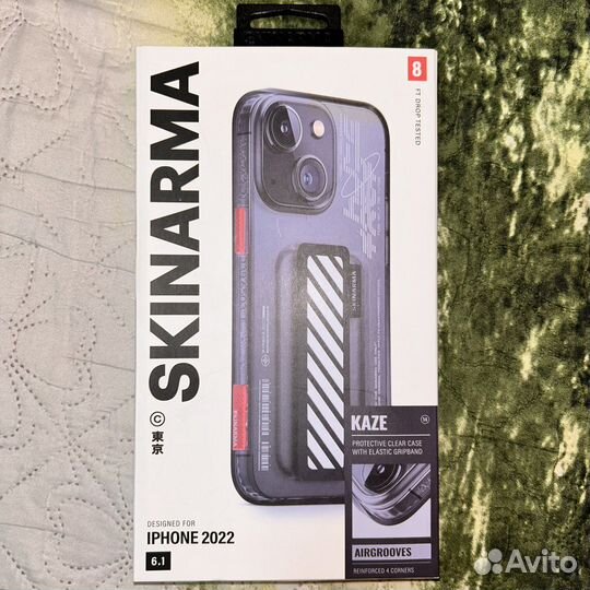 Чехол skinarma iPhone 14