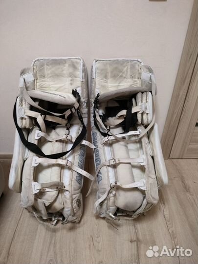 Хоккейные вратарские щитки