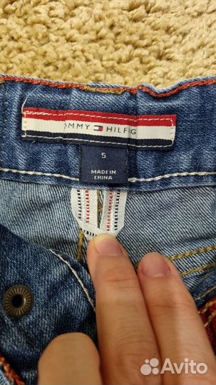Джинсы Tommy Hilfiger на 5 лет