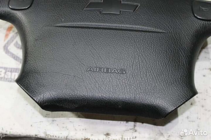 Подушка безопасности в руль Chevrolet Lanos 1