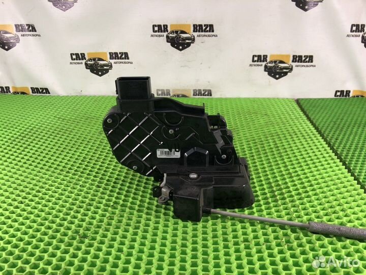 Замок двери передней левой L Volvo C30, Volvo XC60