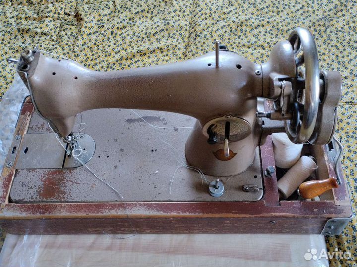 Швейная машина пмз им. Калинина, ручная