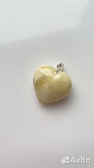 Кулон Сердце из натурального пейзажного Янтаря
