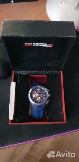 Часы феррари