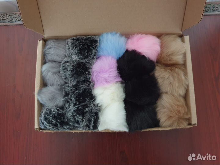 Помпоны не натуральные 19 штук