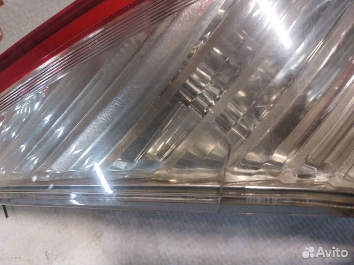 Фонарь левый внутренний Renault Megane 3 хэтчбек