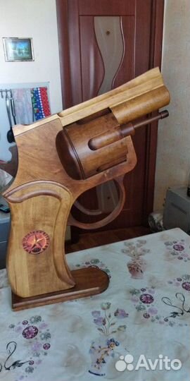 Пистолет из дерева -Бука