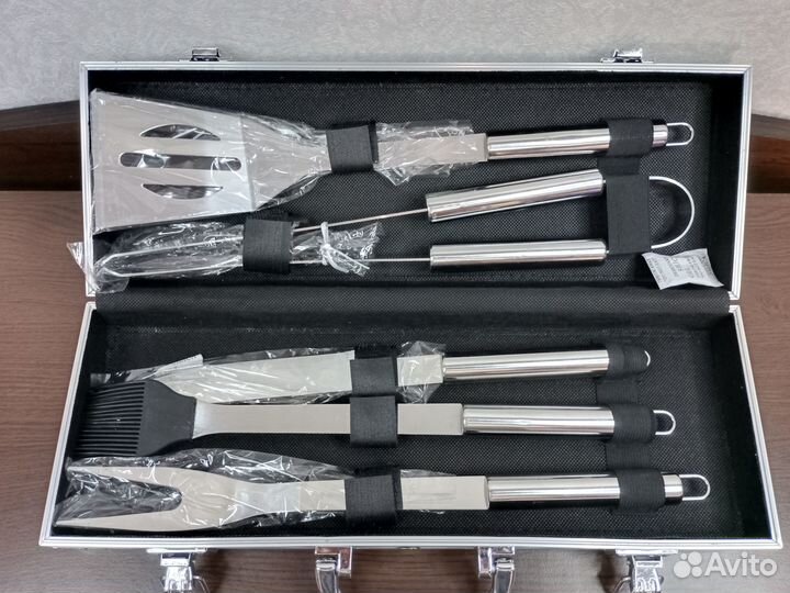 Набор для барбекю в кейсе