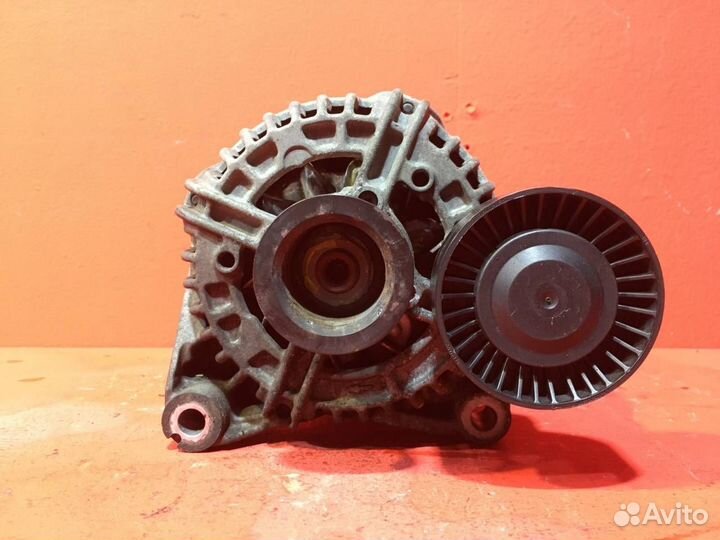 Генератор для BMW X3 E83 M54B25, 256S5 (Б/У)