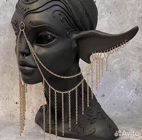 Гипсовая богиня/статуэтка