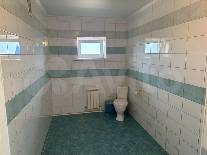 Дом 191,6 м² на участке 7,5 сот.