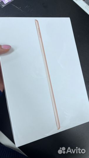 Планшет Apple iPad 2020 128gb золотистый