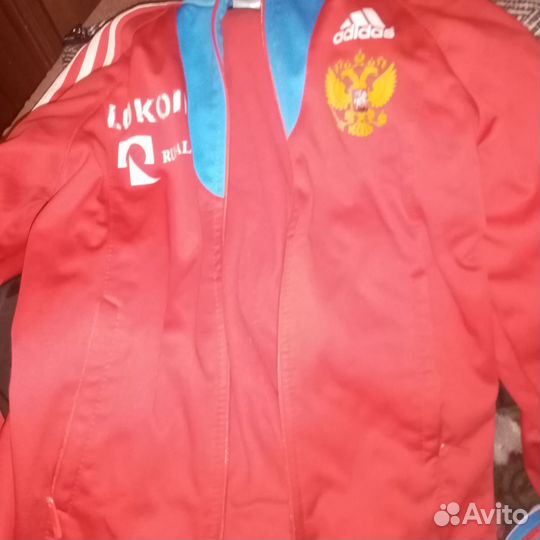 Разминочный лыжный костюм