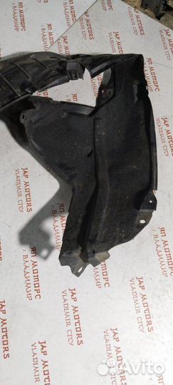 Подкрылок передний левый Nissan Teana TNJ32 QR25DE