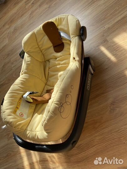 Автомобильное детское кресло maxi cosi 3 в 1