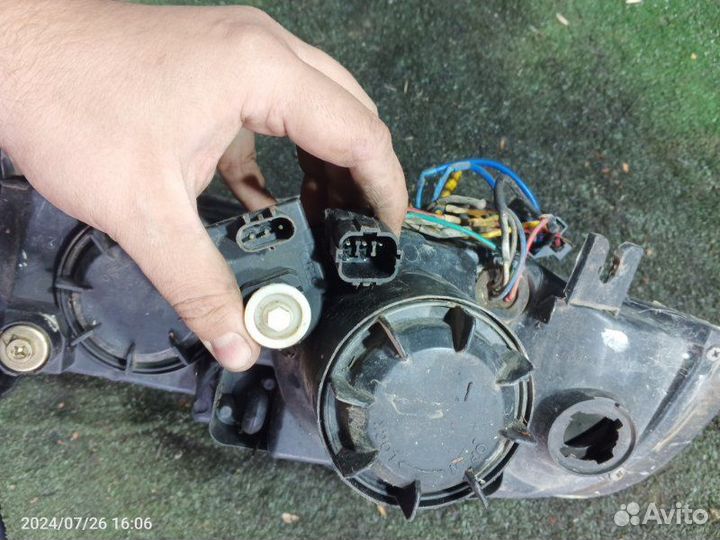 Фара передняя левая Daewoo Nexia F16D3 2008