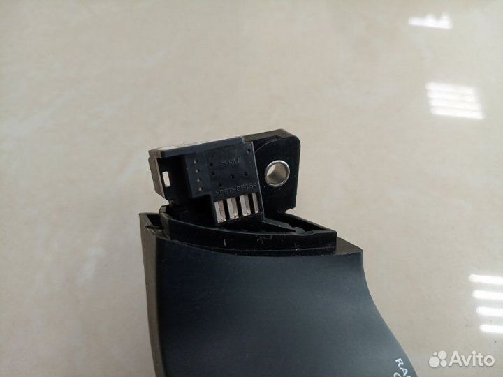 Подрулевой переключатель Renault Fluence седан