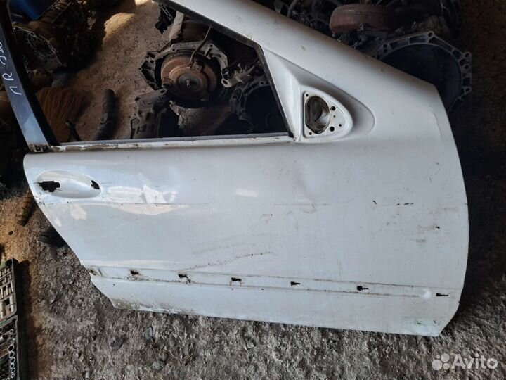 Дверь передний правый на Mercedes w220