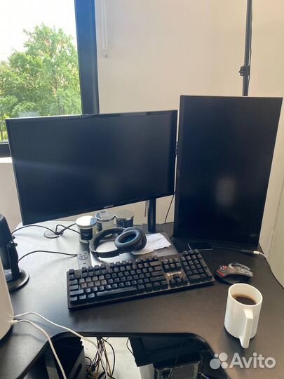 Монитор Samsung 23.5 на креплении (s24f354fhi)