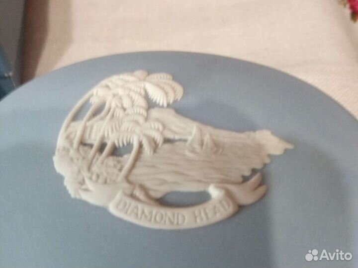 Тарелка,шкатулка Веджвуд