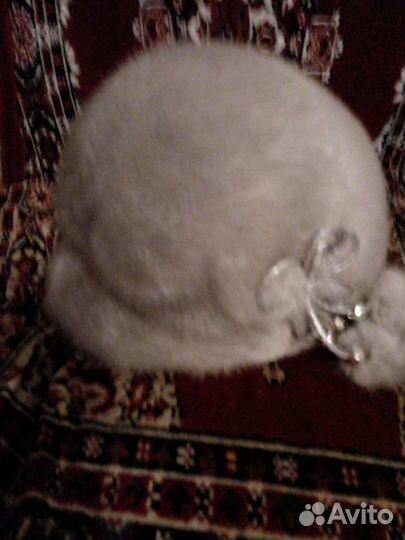 Шапка норковая с козырьком и шапка из песца