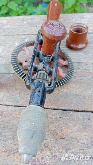 Дрель ручная времён СССР