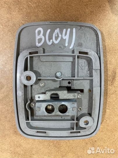 Плафон подсветки салона Mazda B2500 пикап 2006