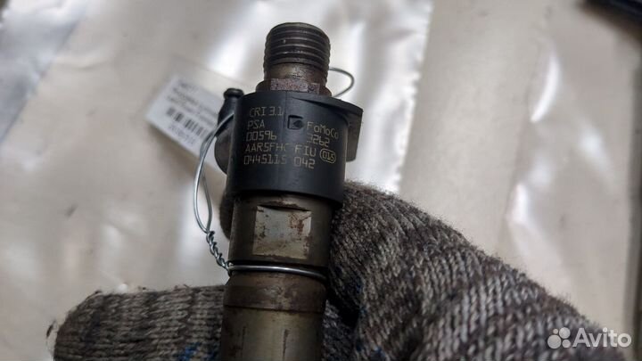 Форсунка топливная Land Rover Freelander 2, 2010