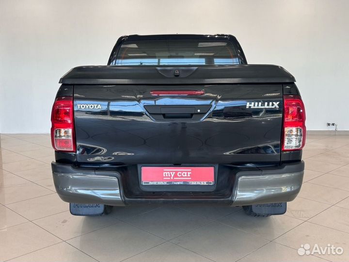 Toyota Hilux 2.4 МТ, 2015, 216 000 км