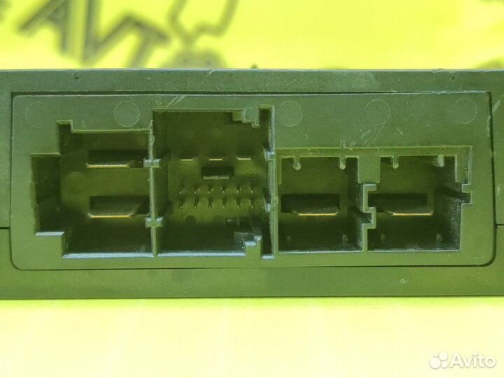 Блок предохранителей Bmw X5 E53 N62B44 2003-2007