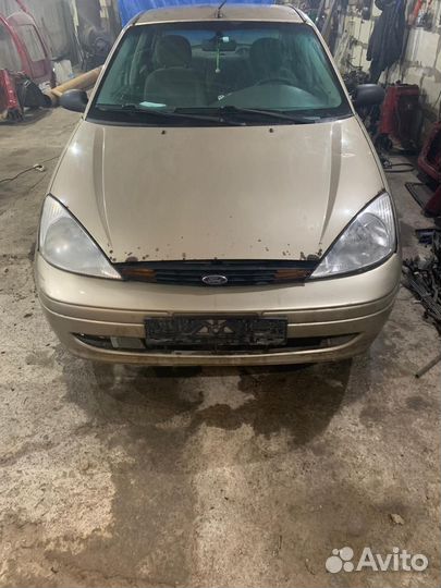 В полный разбор Ford Focus lx 2.0 (sohc)