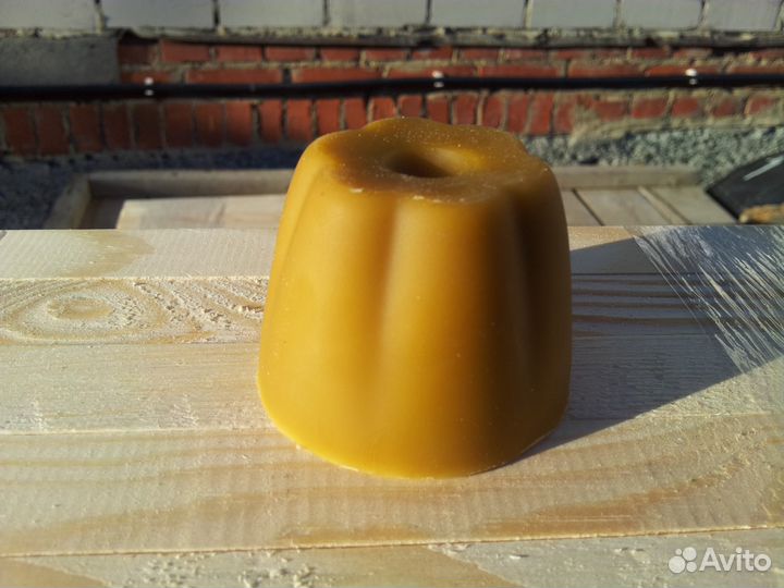 Воск пчелиный