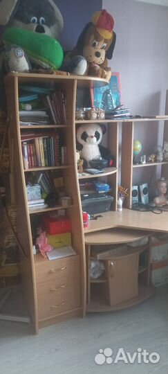 Компьютерный стол