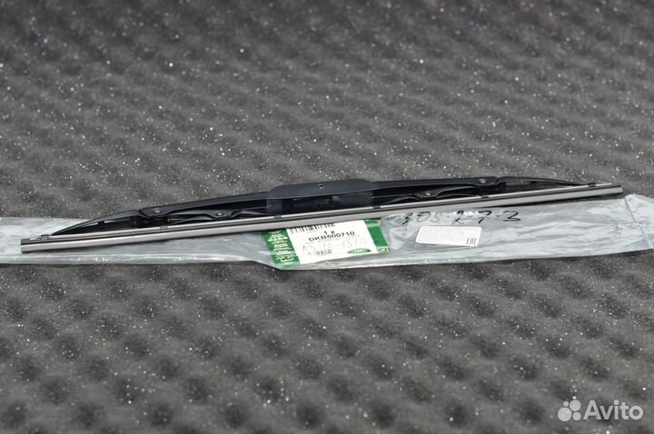 Щетка заднего стекла Range Rover Sport DKB500710