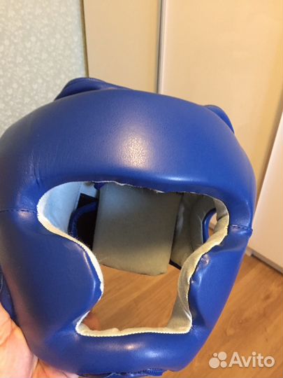 Шлем для карате (в хорошем состоянии) размер М