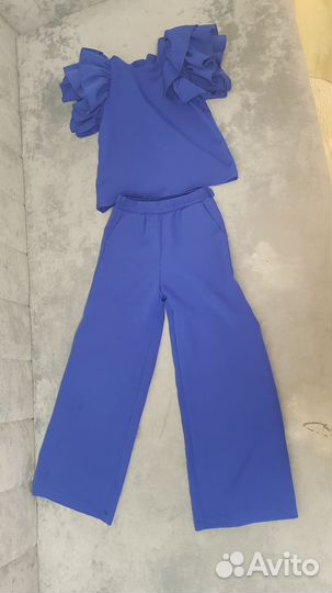 Костюм на девочку 34 размер. Одели 1 раз