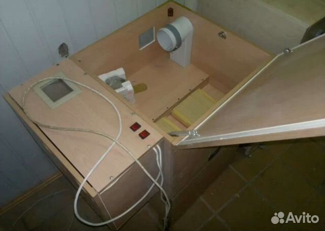 Аппарат для чистки подушек