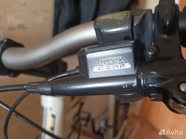 Горный велосипед GT avalanche 2.0