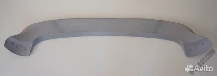 Спойлер на заднюю дверь Toyota Kluger Highlander