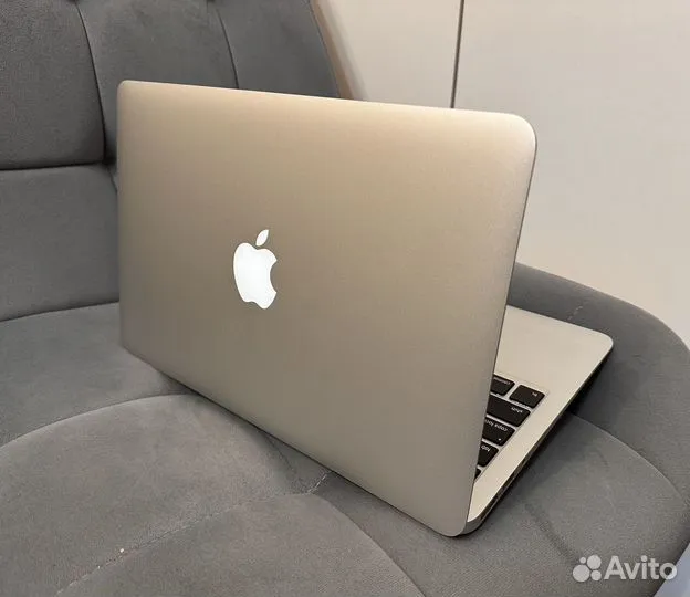 Apple MacBook Air 11 2013 идеал