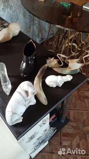 Статуэтки мрамор,кость,керамика,стекло
