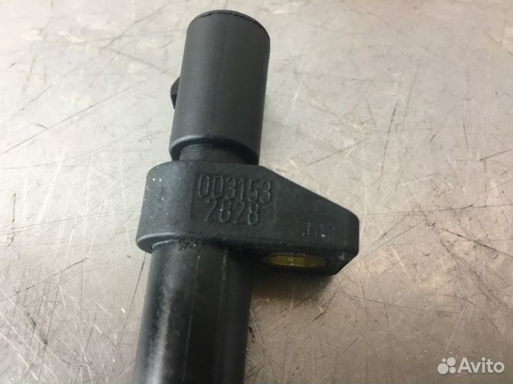 Датчик коленвала Mercedes C-Class W203 M271 1.8I