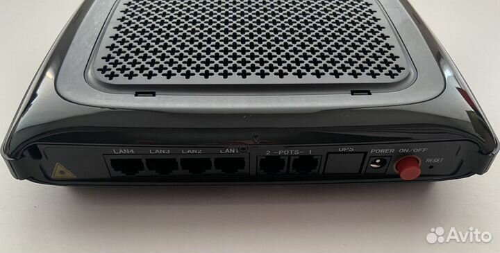 Роутер gpon ONT ZTE ZXA 10 F620G (4port)