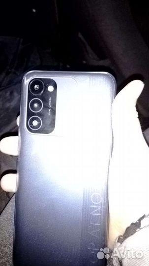 TECNO Spark 8C, 4/64 ГБ