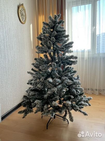 Елка искусственная заснеженная бу