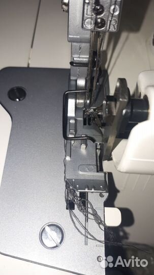 Швейная машинка Bernina Bernette 800 D